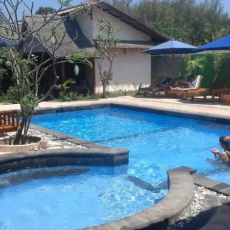 Coral Beach Pizza Cottages